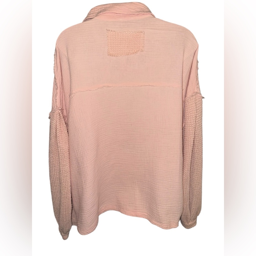 POL  Cotton Gauzy Style Buttonfront Loose Fit Pink Button-Up Waffle Knit Top - Picture 8 of 10